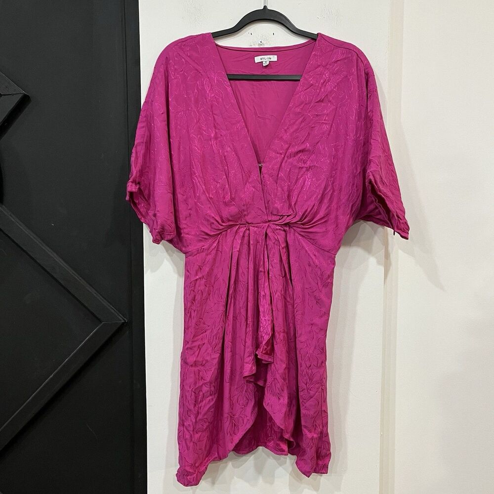 BTFL Life Floral Jacquard Kimono Sleeve Fuschia Dress Size Medium